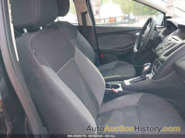 FORD FOCUS SE, 1FADP3K25EL371759