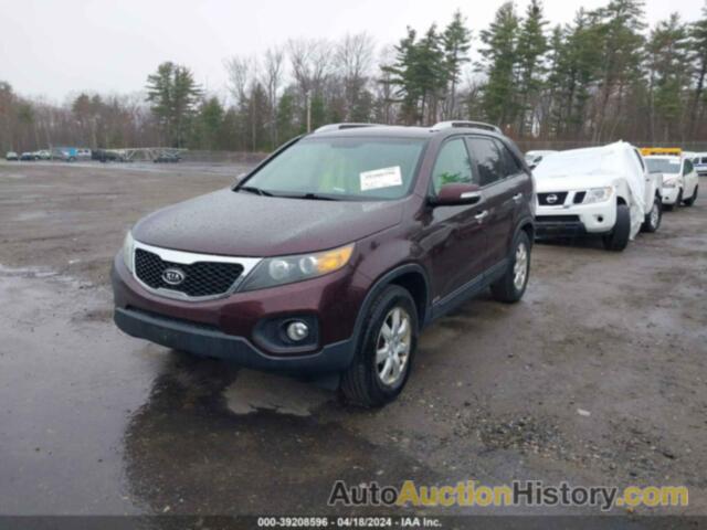 KIA SORENTO LX, 5XYKTCA12BG043227