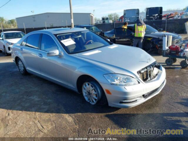 MERCEDES-BENZ S 550, WDDNG7BBXAA347961