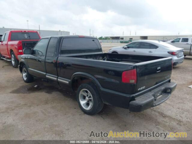 CHEVROLET S-10 LS, 1GCCS19W418200290