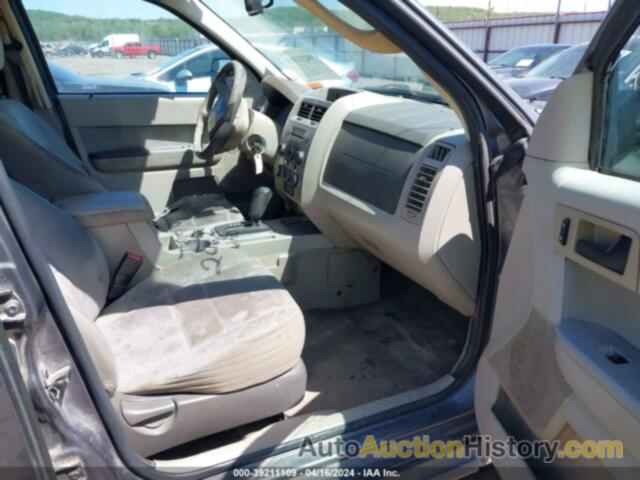 FORD ESCAPE XLT, 1FMCU0D76CKC10647