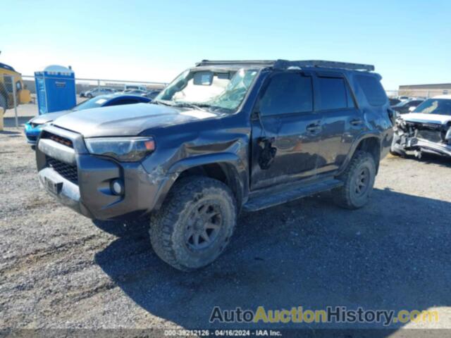 TOYOTA 4RUNNER SR5, JTEBU5JRXJ5524974