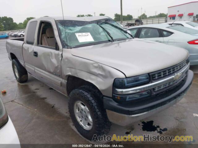 CHEVROLET SILVERADO 1500 LS, 1GCEC19T41Z208704