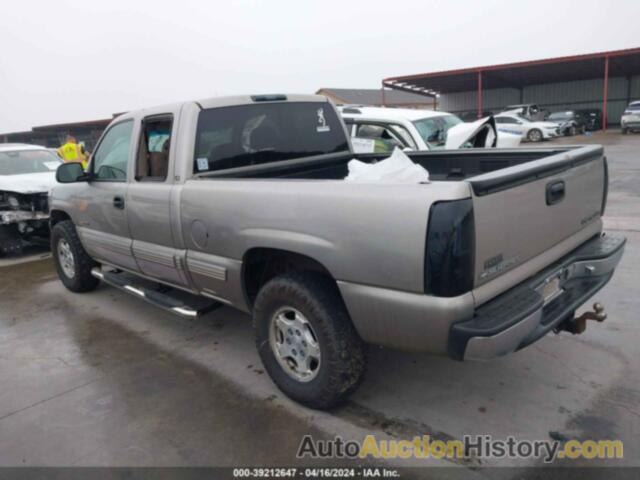 CHEVROLET SILVERADO 1500 LS, 1GCEC19T41Z208704