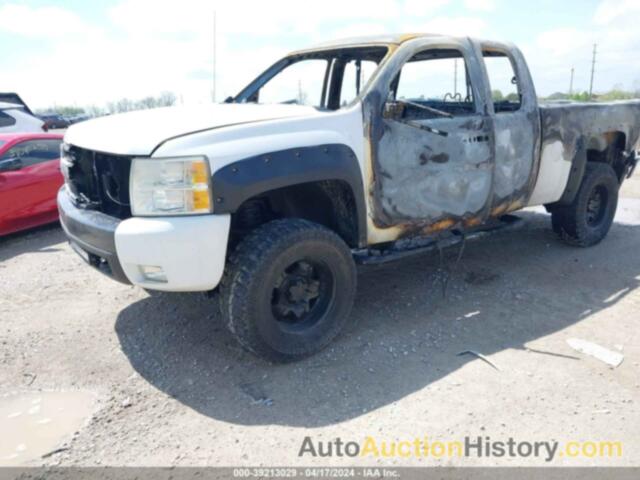 CHEVROLET SILVERADO K1500, 2GCEK19Y271586584