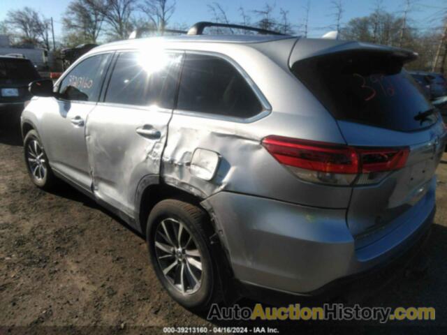 TOYOTA HIGHLANDER XLE, 5TDKZRFH8KS551924