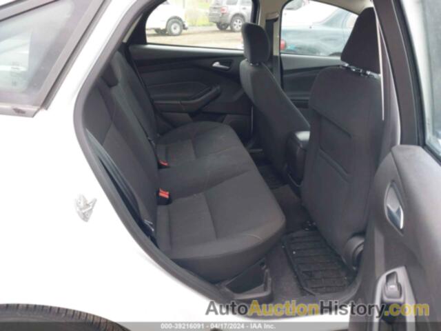 FORD FOCUS SE, 1FADP3F27GL364356