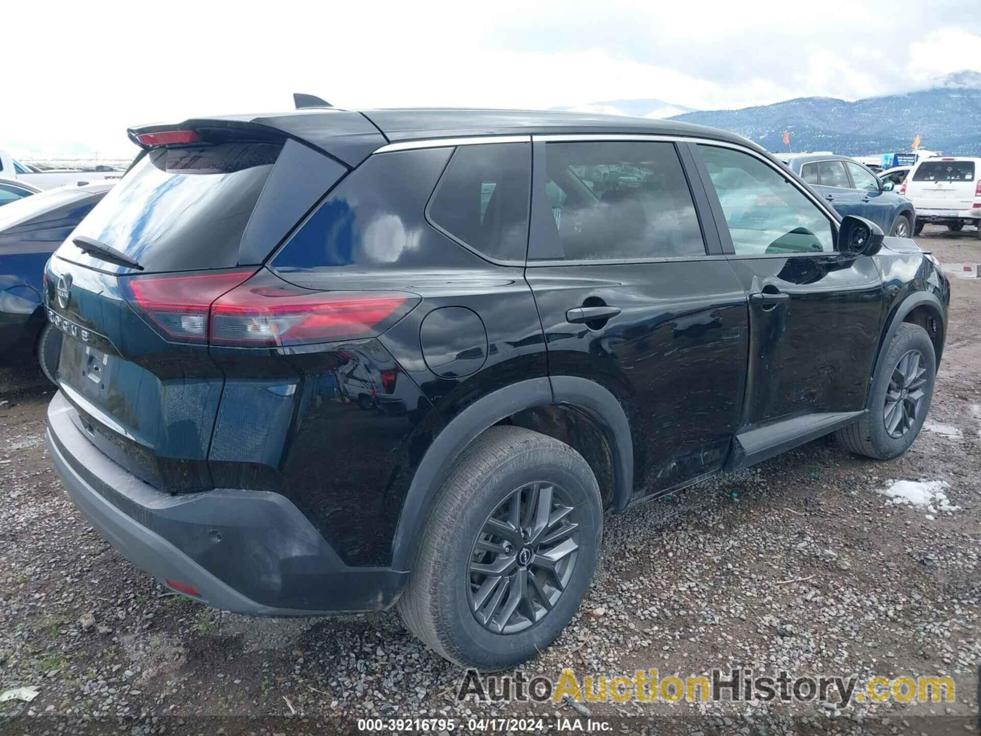 NISSAN ROGUE S FWD, 5N1BT3AA3PC825754