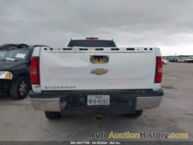 CHEVROLET SILVERADO 2500HD WORK TRUCK, 1GCHC29KX8E172612