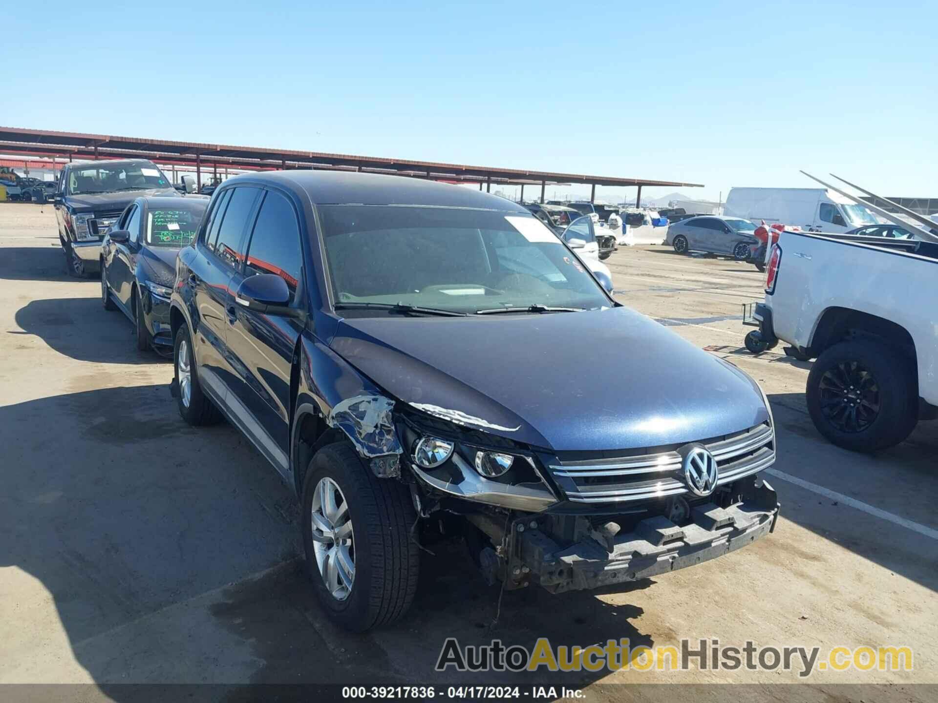 VOLKSWAGEN TIGUAN S/SE/SEL/R-LINE, WVGAV3AX9EW518806