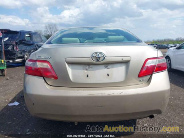 TOYOTA CAMRY LE, 4T1BE46K48U215939