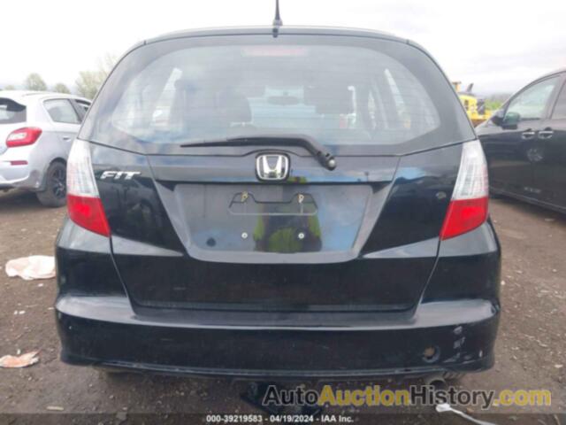 HONDA FIT, JHMGE8H33DC075565