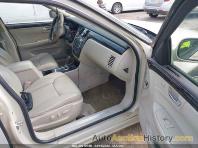 CADILLAC DTS LUXURY COLLECTION, 1G6KD5EY4AU126092