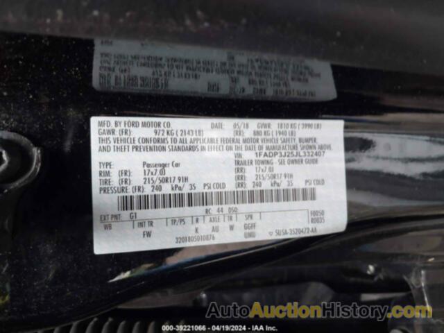 FORD FOCUS TITANIUM, 1FADP3J25JL332407