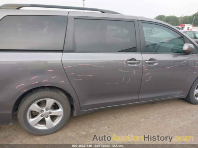 TOYOTA SIENNA LE, 5TDKK3DC7FS588283