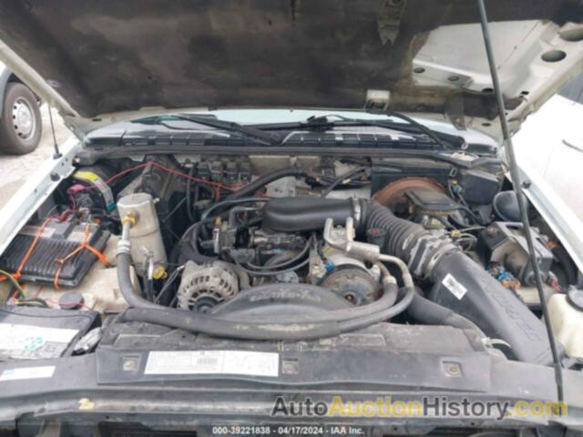 CHEVROLET S-10 FLEETSIDE, 1GCCS14X1V8206988