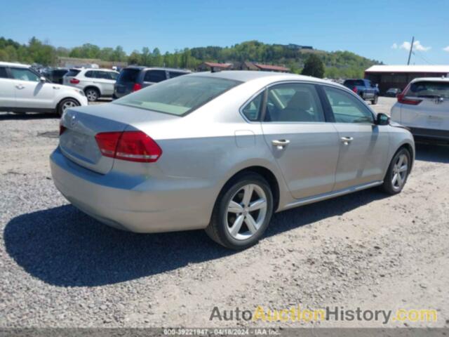 VOLKSWAGEN PASSAT SE, 1VWBH7A34DC070220