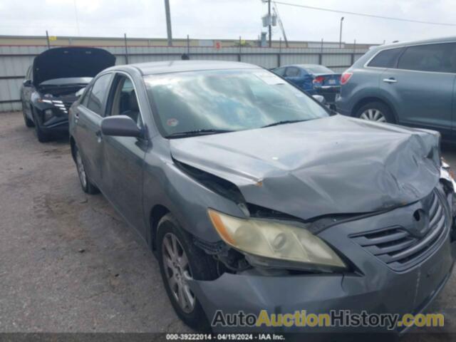 TOYOTA CAMRY LE, 4T1BE46KX7U182587