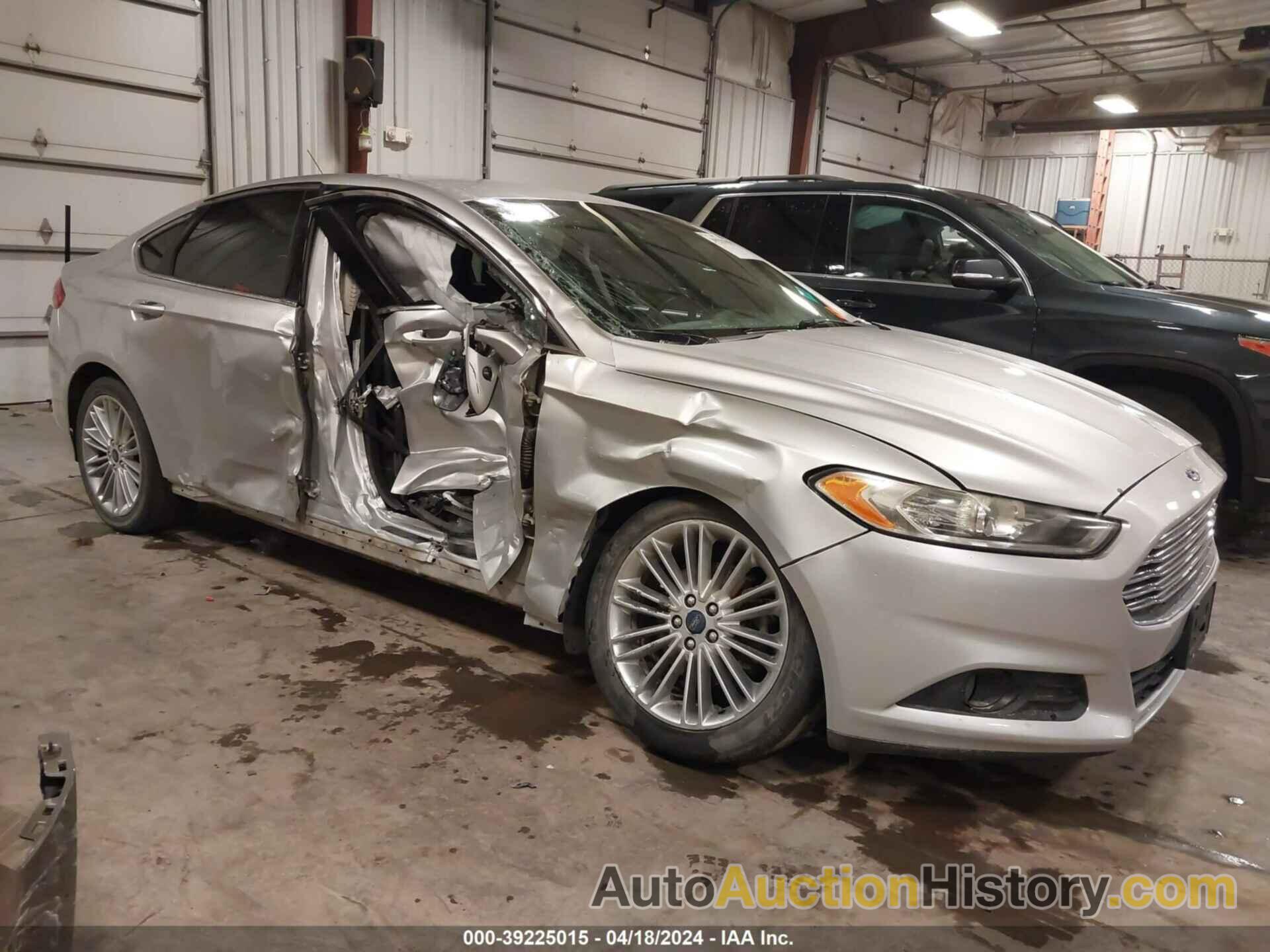 FORD FUSION SE, 3FA6P0HD2FR222731