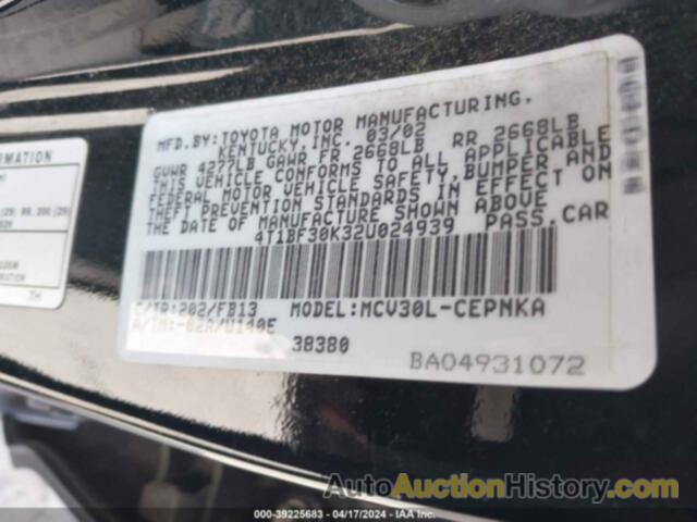 TOYOTA CAMRY LE V6, 4T1BF30K32U024939