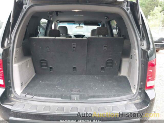 HONDA PILOT LX, 5FNYF4H23BB037076