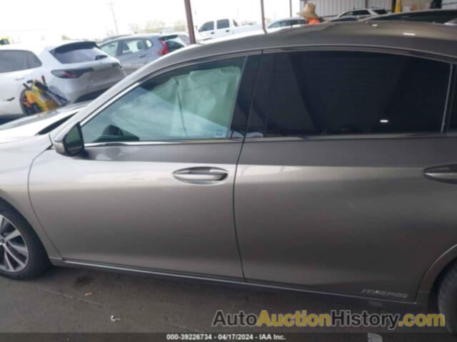 LEXUS ES 300H, 58ACA1C1XMU002264