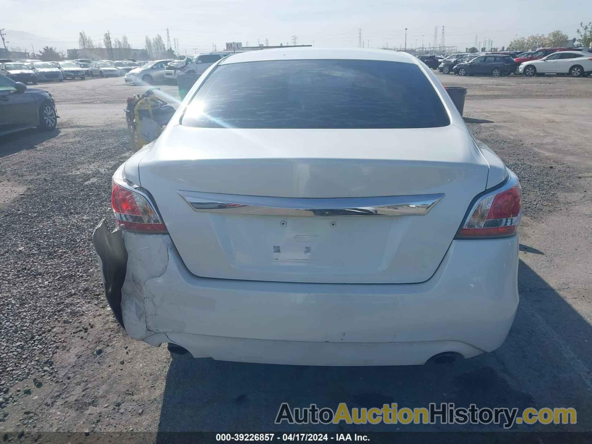 NISSAN ALTIMA 2.5/S/SV/SL, 1N4AL3AP6FN307165