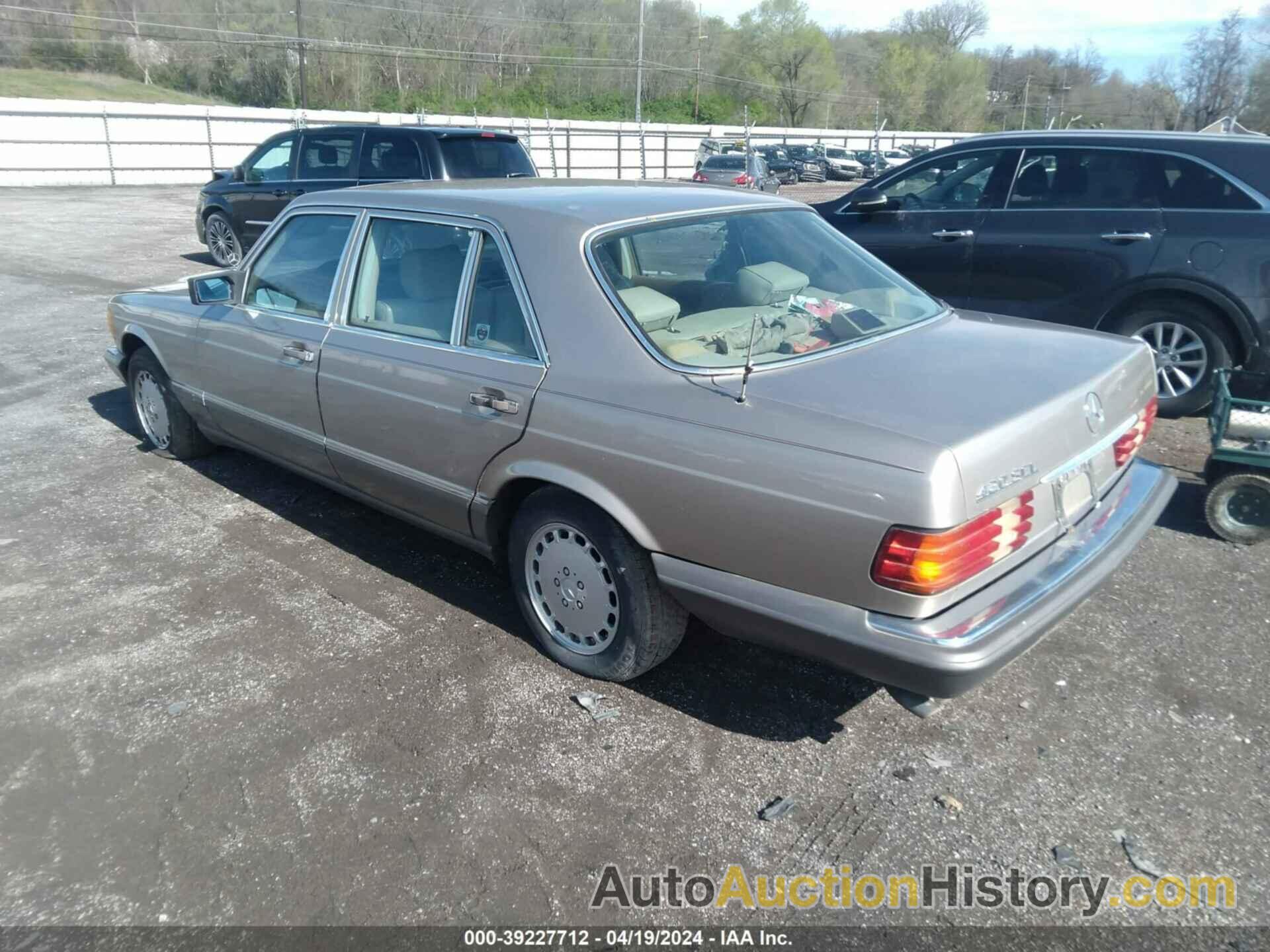 MERCEDES-BENZ 420 SEL, WDBCA35D1HA322707