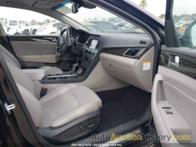 HYUNDAI SONATA HYBRID LIMITED, KMHE34L11HA051596