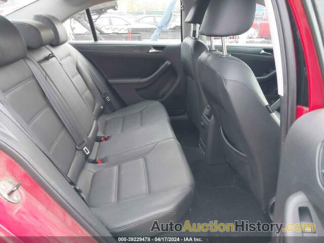 VOLKSWAGEN JETTA 2.5L SE, 3VWDZ7AJ8BM062623