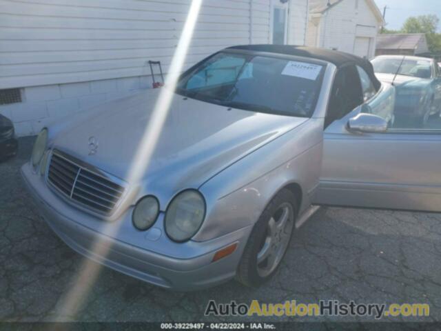 MERCEDES-BENZ CLK 430, WDBLK70G32T108416