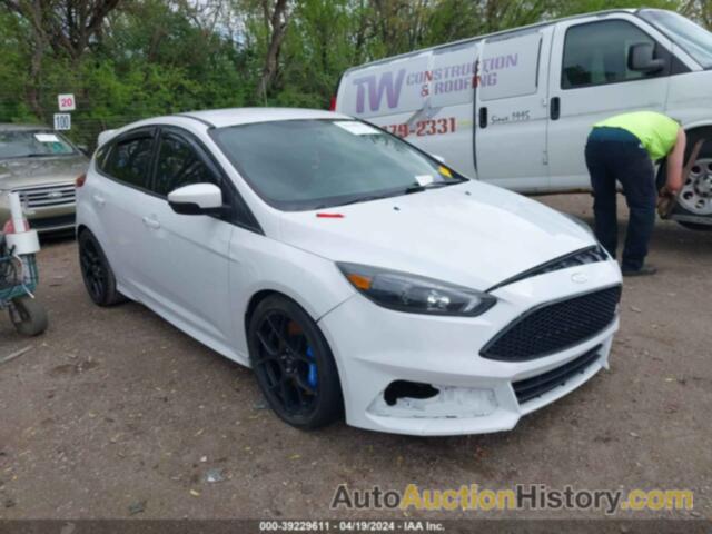 FORD FOCUS ST, 1FADP3L95JL232950