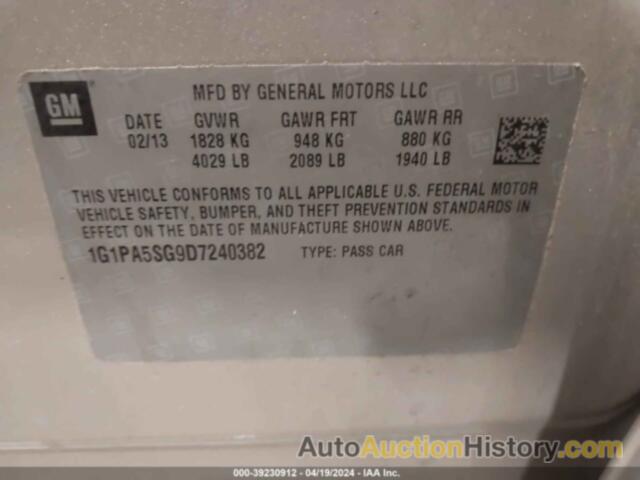 CHEVROLET CRUZE LS AUTO, 1G1PA5SG9D7240382