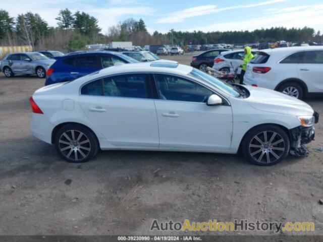 VOLVO S60 INSCRIPTION T5 PLATINUM, LYV612TM1GB096350