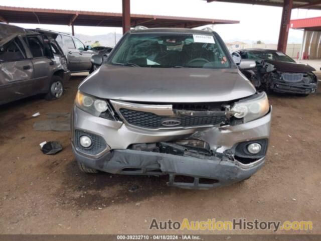 KIA SORENTO LX, 5XYKT4A13BG152429