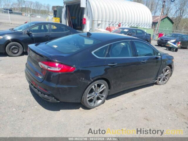 FORD FUSION TITANIUM, 3FA6P0K98KR271057