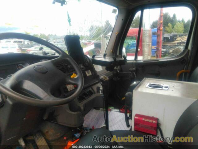 FREIGHTLINER 108SD, 1FVHG5FE4MHMG3796