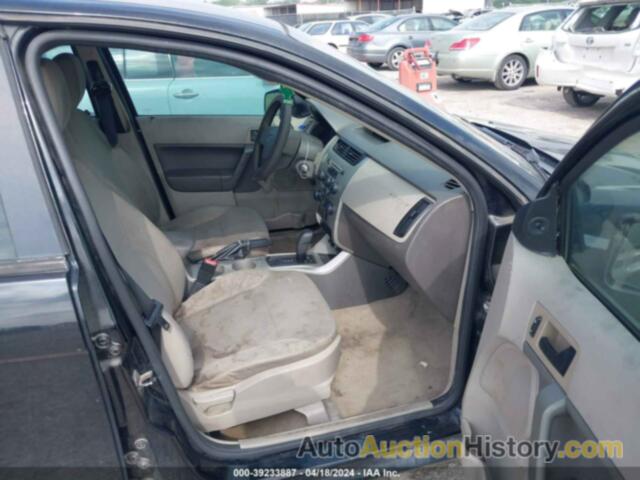 FORD FOCUS S, 1FAHP3EN2BW106475