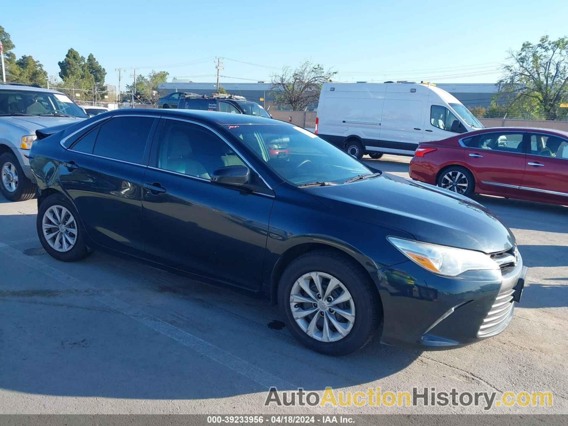 TOYOTA CAMRY LE, 4T4BF1FK0GR559896