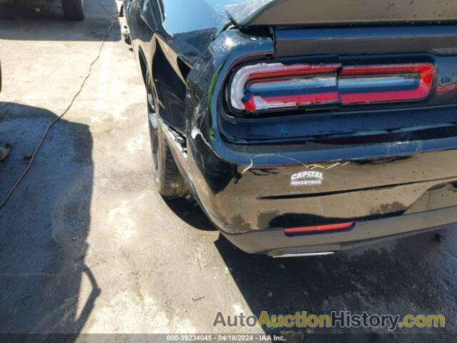 DODGE CHALLENGER SXT, 2C3CDZAG8PH521852