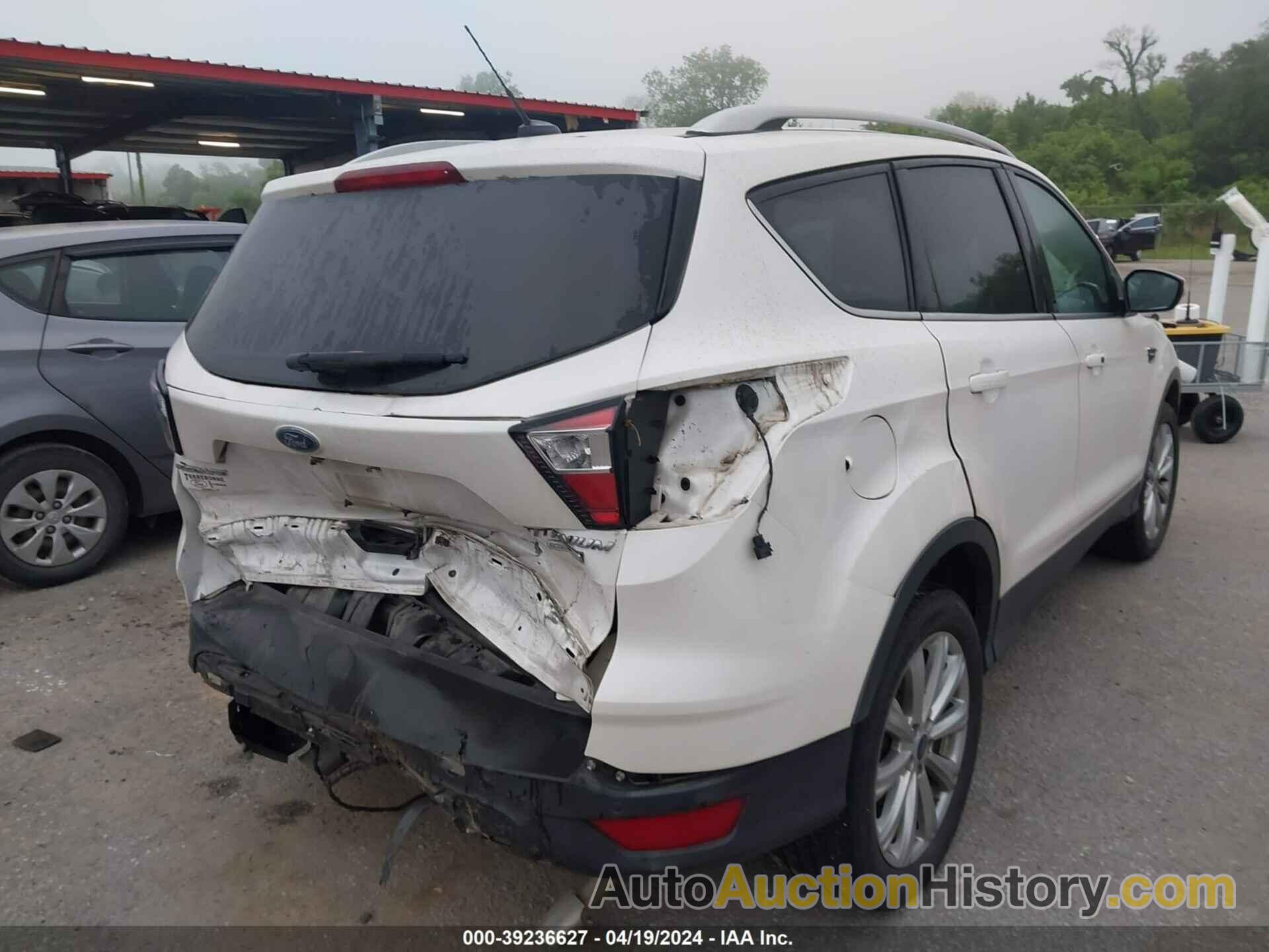 FORD ESCAPE TITANIUM, 1FMCU0J93HUD15809