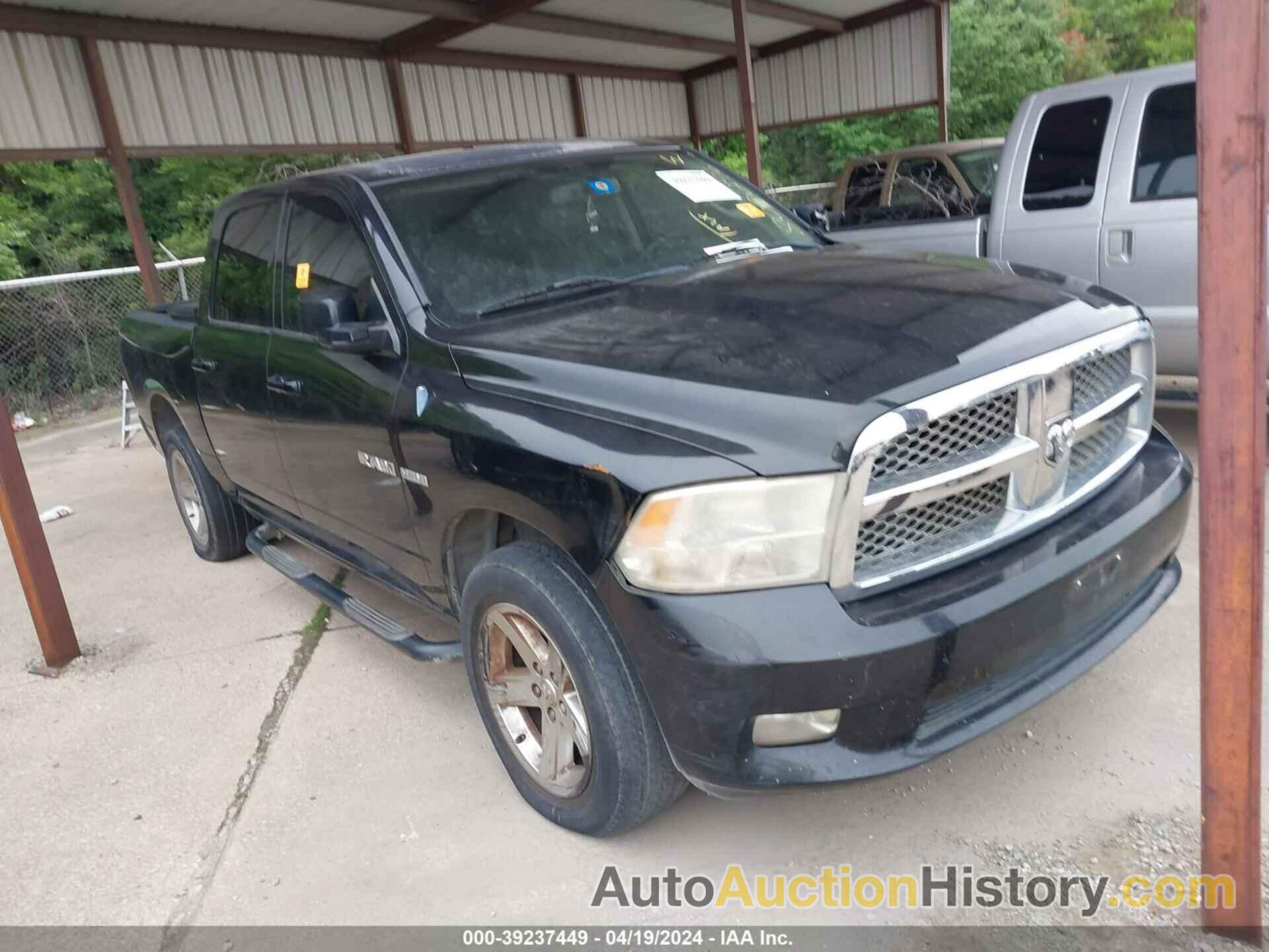 DODGE RAM 1500 SLT/SPORT/TRX, 1D3HV13T19S800296