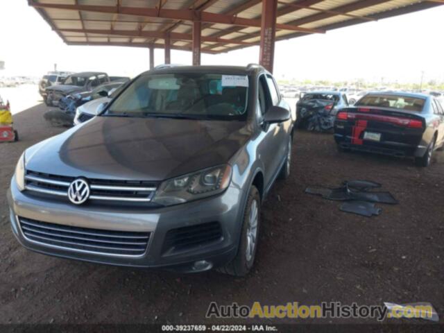 VOLKSWAGEN TOUAREG, 