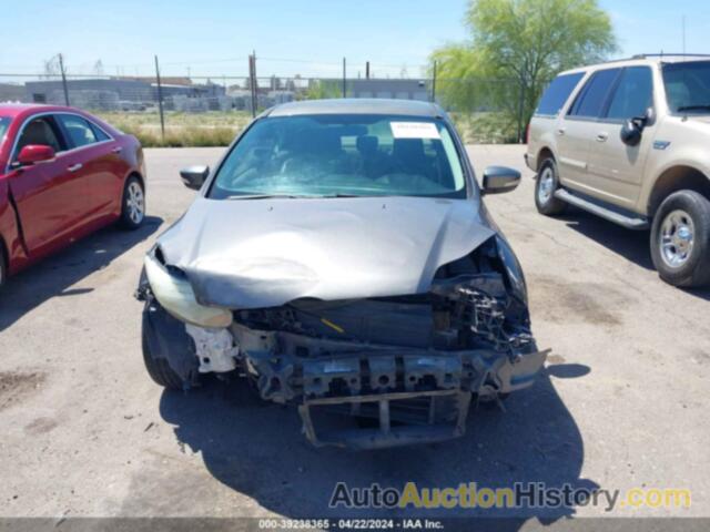 FORD FOCUS SE, 1FADP3F28DL222366