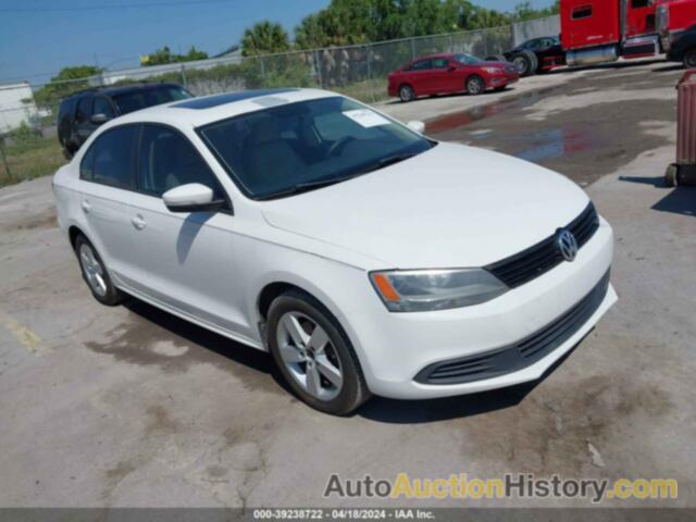 VOLKSWAGEN JETTA TDI, 3VWLL7AJ8BM128651