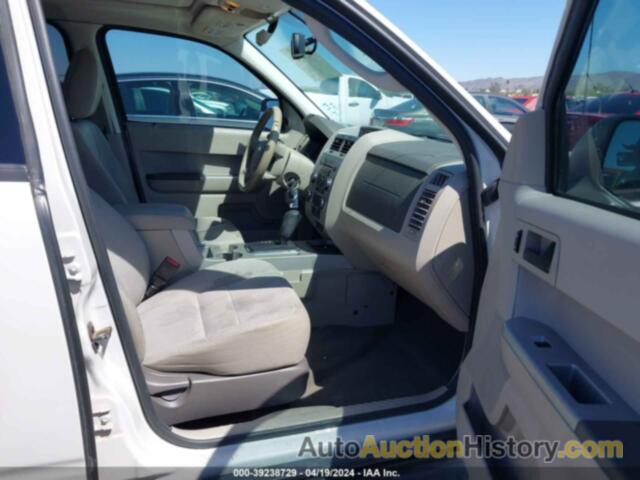 FORD ESCAPE XLT, 1FMCU0D70CKB18210