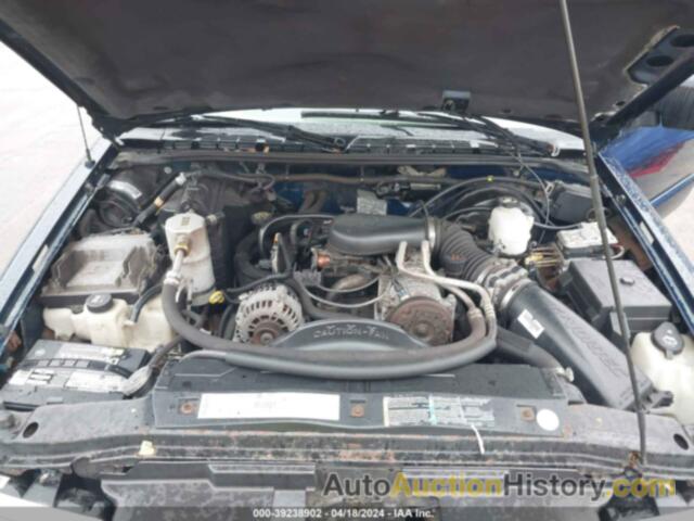 CHEVROLET S-10 LS, 1GCDT19W628211276