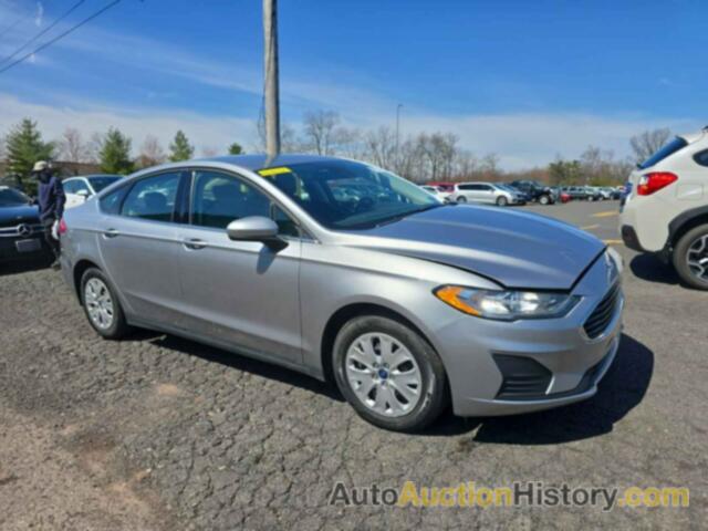 FORD FUSION S, 3FA6P0G74LR204996