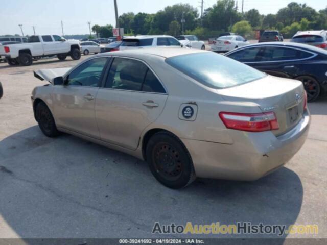 TOYOTA CAMRY LE, 4T1BE46K37U641409