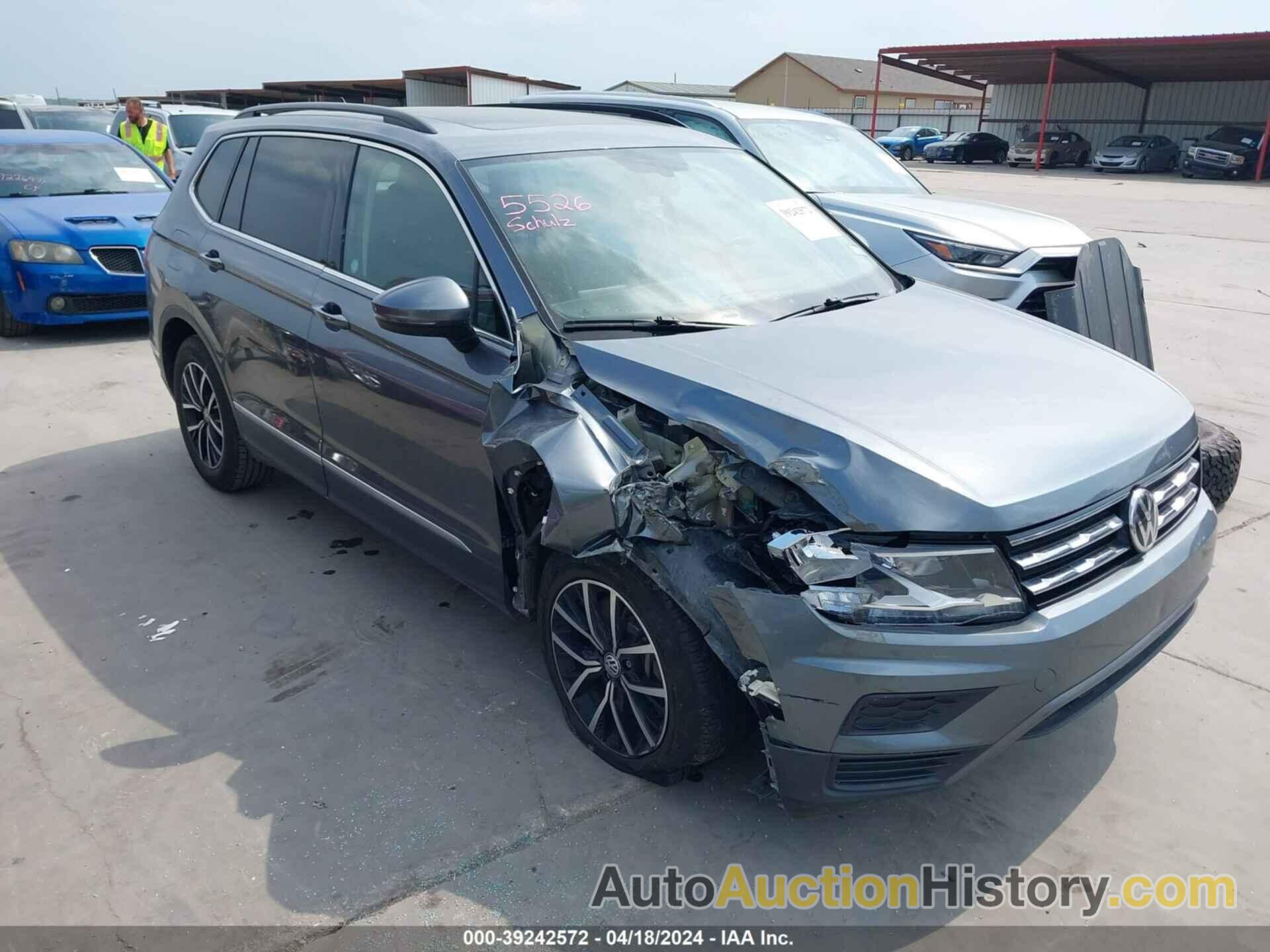 VOLKSWAGEN TIGUAN 2.0T SE/2.0T SE R-LINE BLACK/2.0T SEL, 3VV3B7AX7MM106087